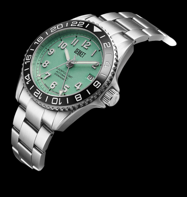BLACKPOOL GMT AUTOMATIC-Mint Green Steel 40MM