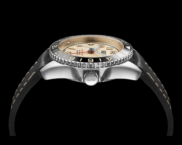 BLACKPOOL GMT AUTOMATIC-Vintage Beige 40MM