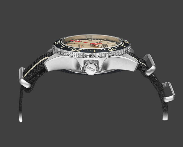 REEF X AUTOMATIC DIVER - VINTAGE BEIGE STAINLESS STEEL 43MM