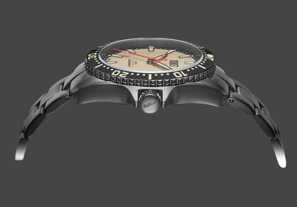REEF X AUTOMATIC DIVER - VINTAGE BEIGE BLACK DLC STEEL 43MM