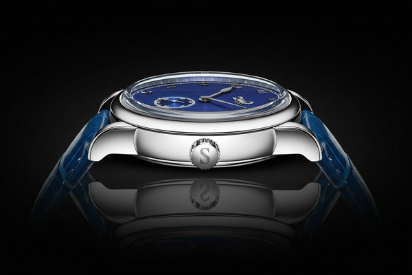 Serket — Blue Side Profile Luxury